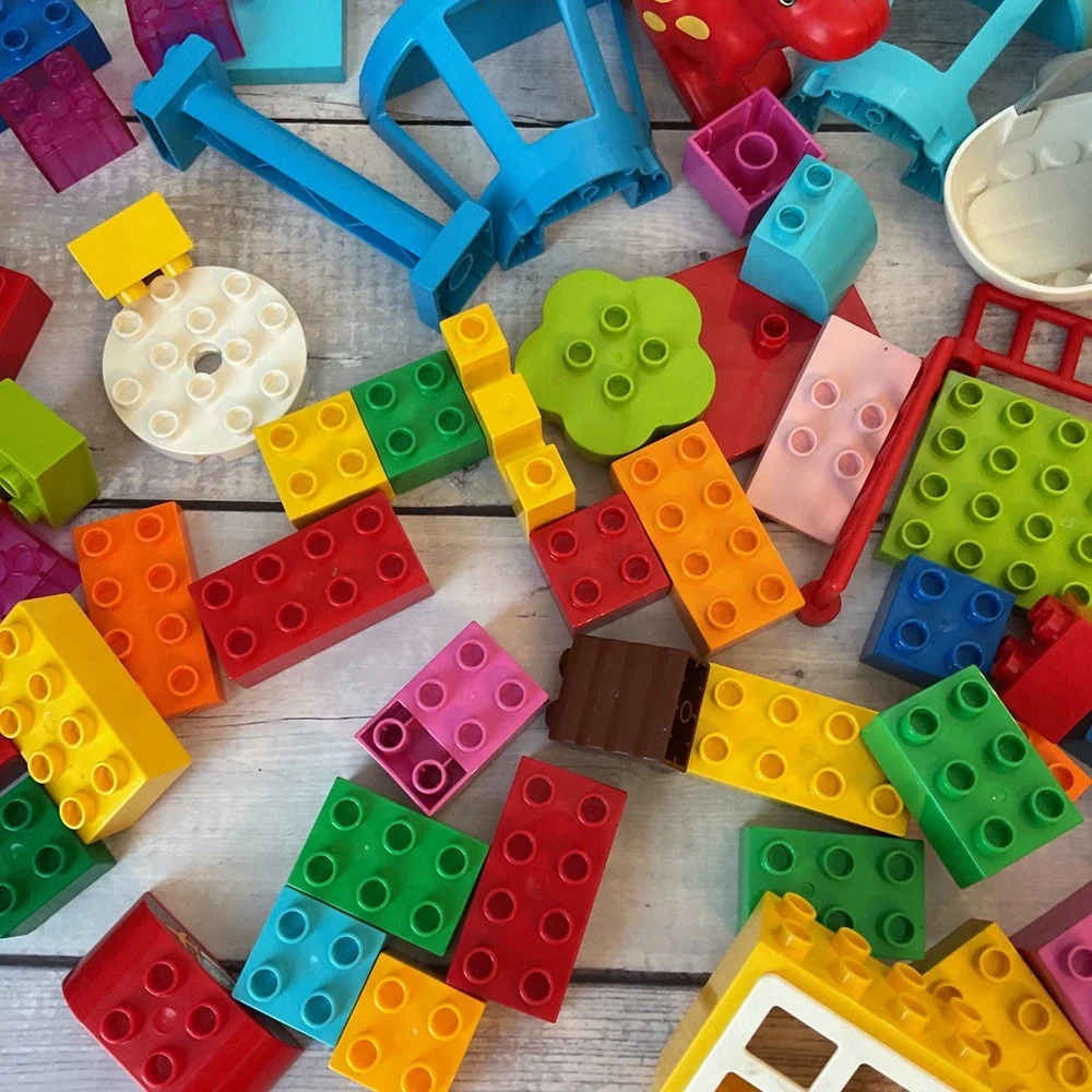 Lego Duplo Random Assortment Lot Of 80+ Pieces Bricks Blocks Assorted Colors A